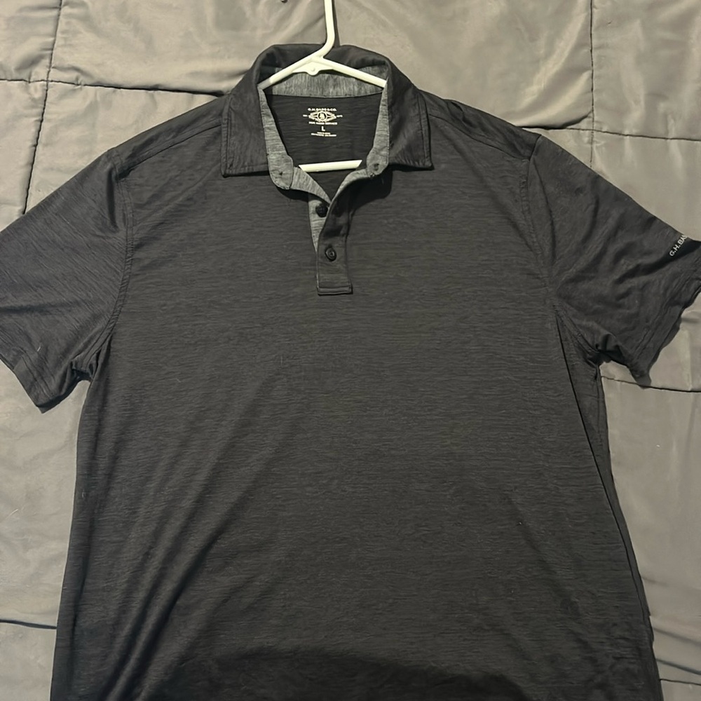Large G.H. Bass & CO. Collared Dry-fit